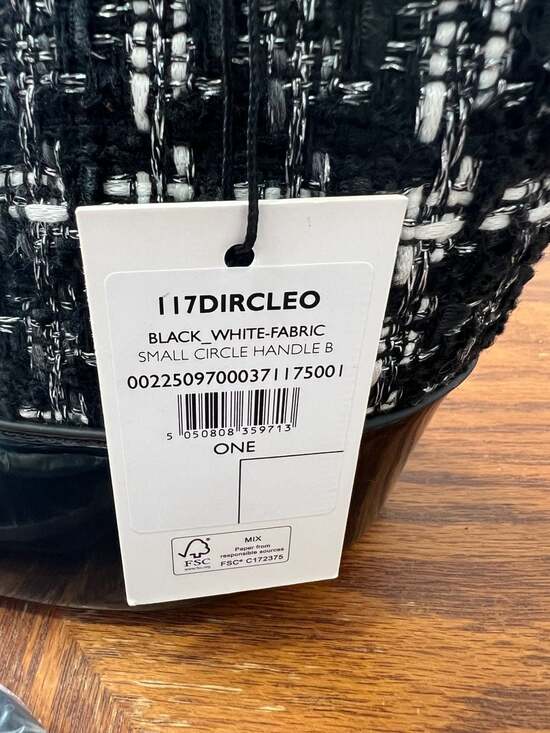 Bags & Purses - Picture 4 of 5